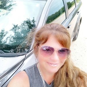 Meet your Posher, Tabatha